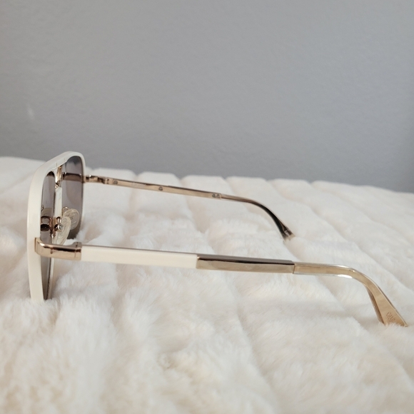 QUAY // ltd ed luxe combination white/gold frames brown polarized lens aviators - Picture 10 of 16